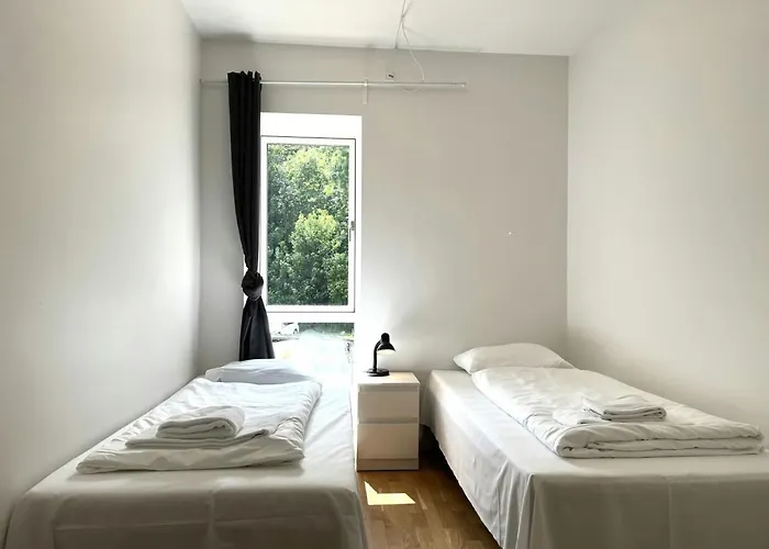 Lägenhet Spacious For 8 In Eternitten Ålborg